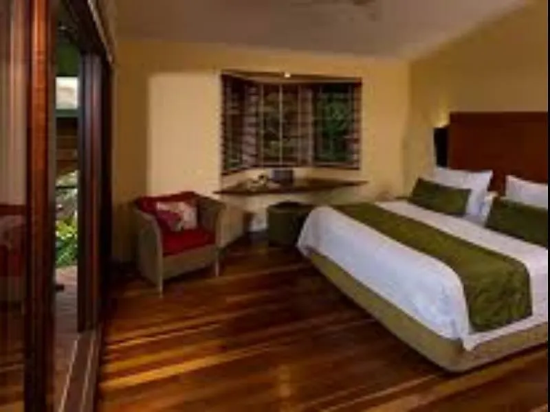 Lodge The Canopy Rainforest Treehouses & Wildlife Sanctuary Tarzali